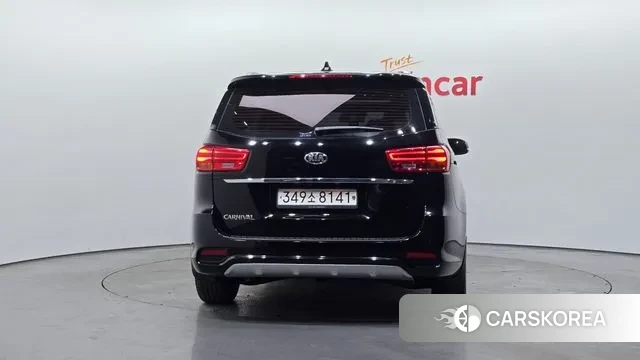 Kia The New Carnival id 3666474 из Кореи 14