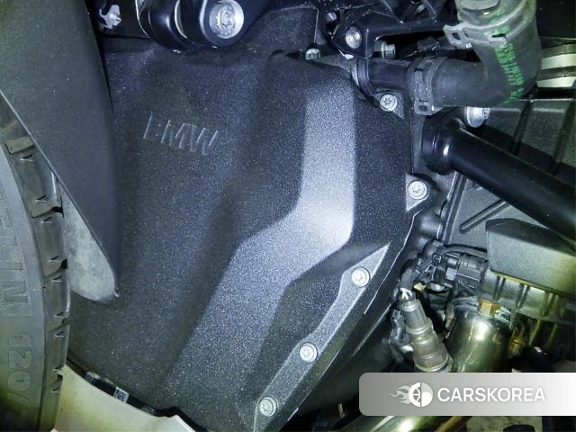 Engine photo