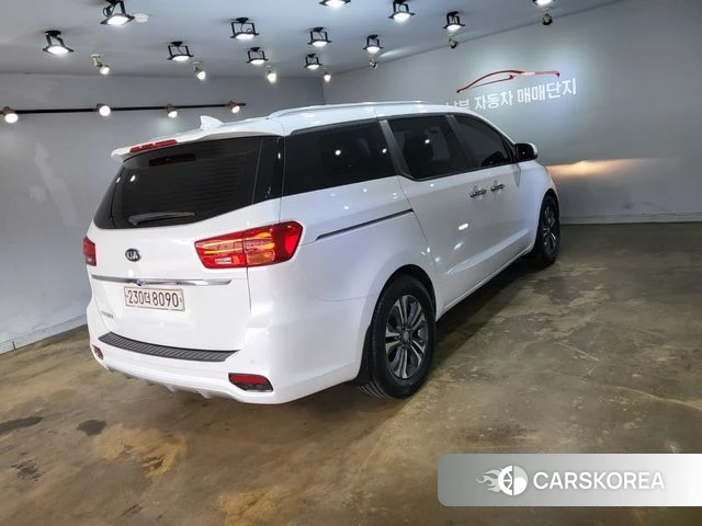 Kia The New Carnival id 4511733 из Кореи 14