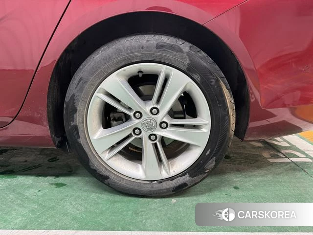 Buick Regal id 4208899 из Китая 14