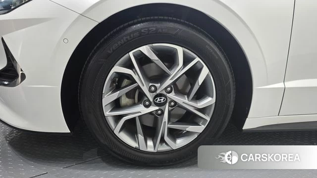 Hyundai Sonata (DN8) id 3873362 из Кореи 14