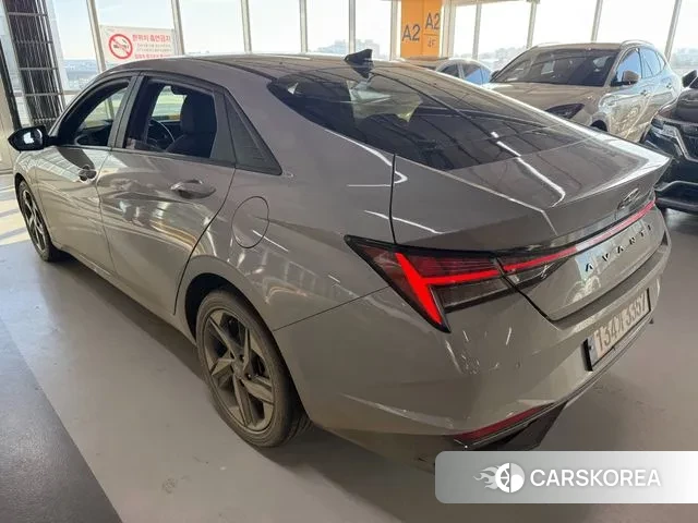 Hyundai Avante (CN7) 2020 Светло-серебряный цвет из Кореи, фото 4