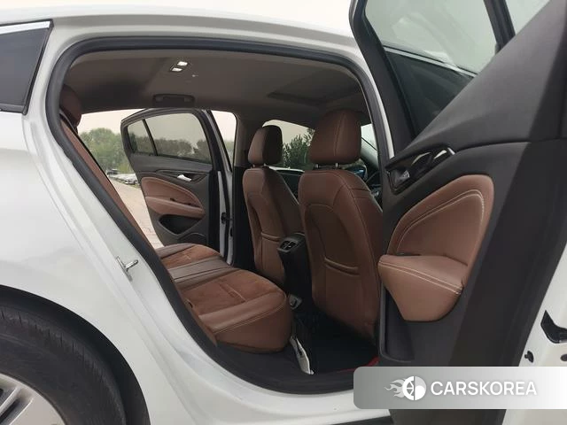 Buick Regal id 4208449 из Китая 10