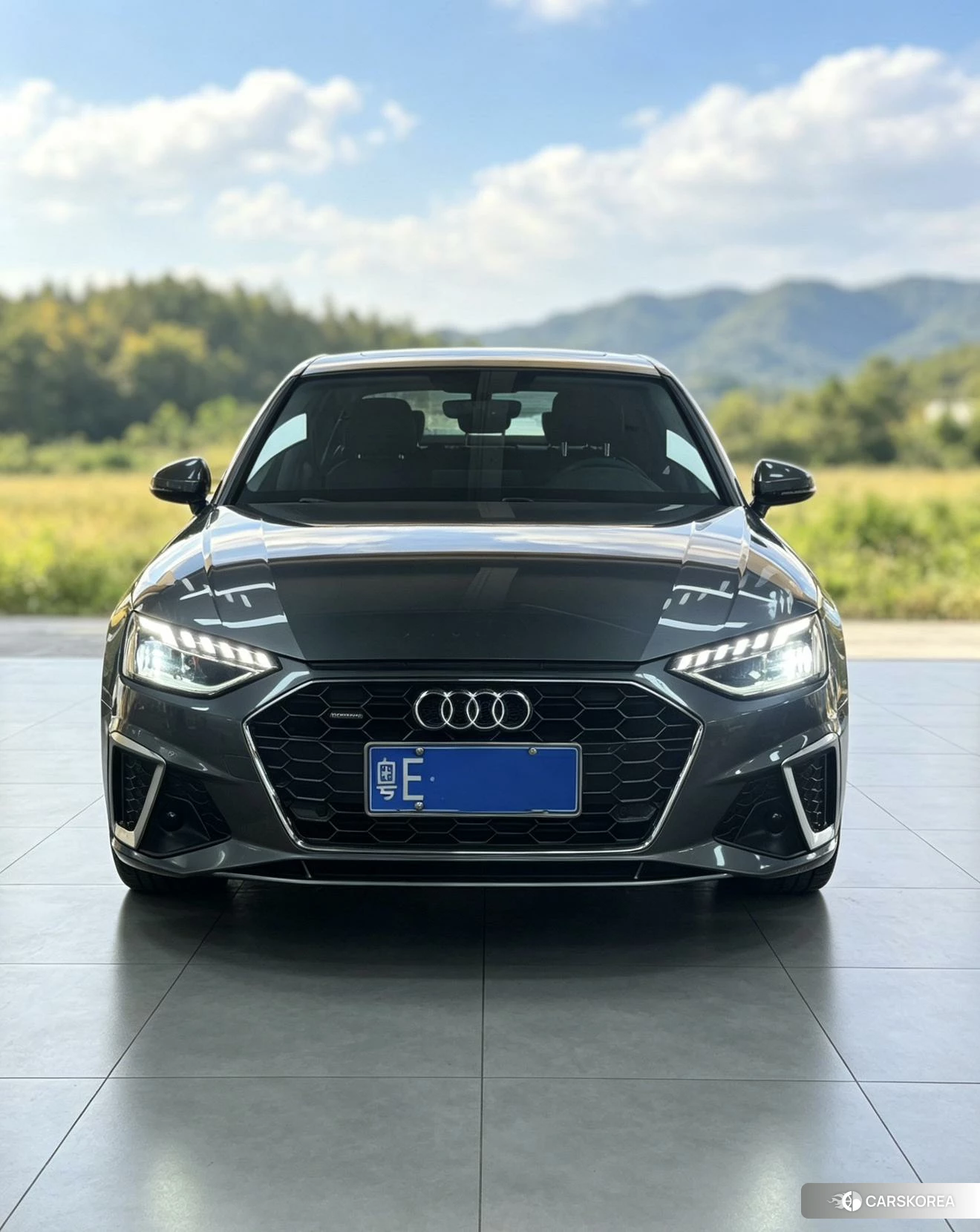 Audi A4L 2020 Темно-серый из Китая, фото 4
