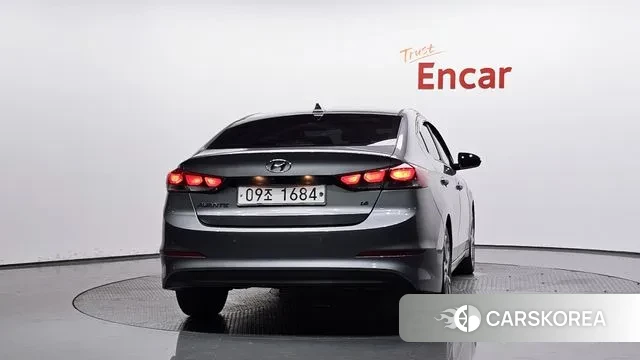 Hyundai Avante AD id 3019002 из Кореи 14