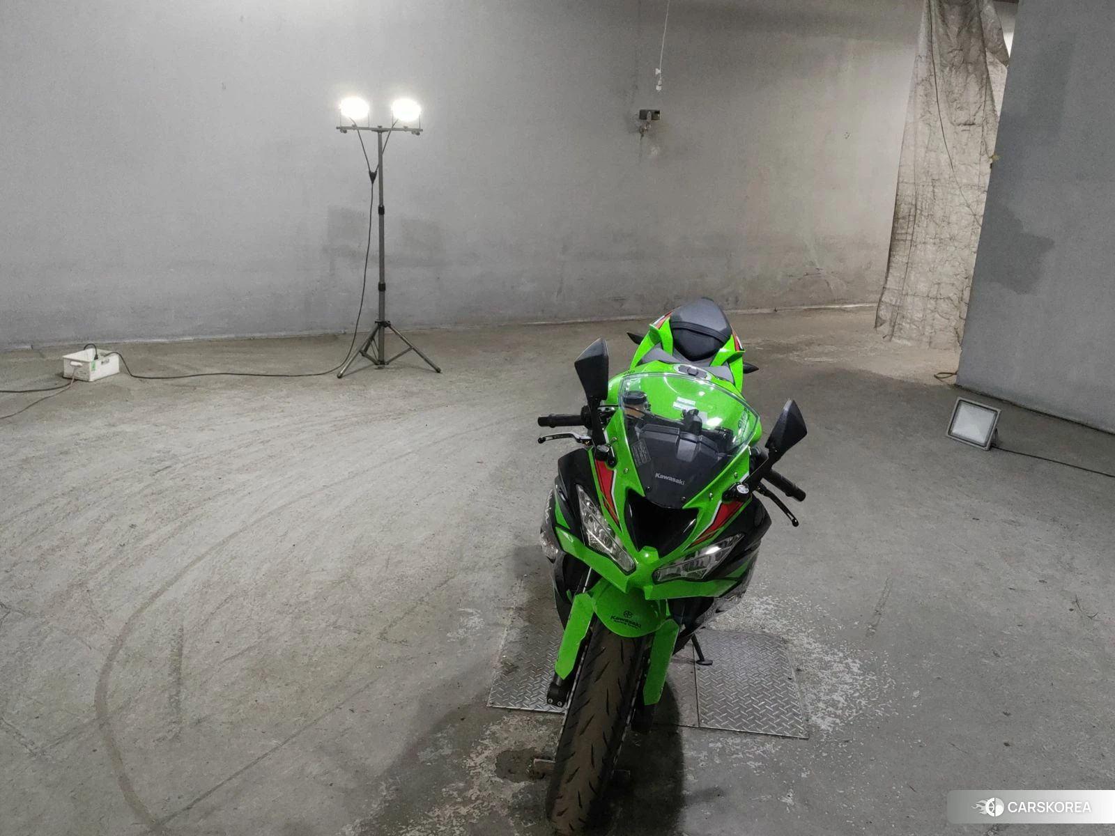 Проданный Kawasaki ZX-6R NINJA 2023 из Японии, фото 4