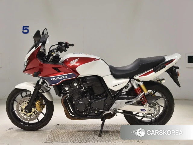 Проданный Honda CB400SF BOLDOR ABS 2014 из Японии