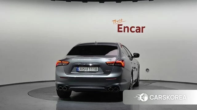 Maserati Ghibli id 4592094 из Кореи 28