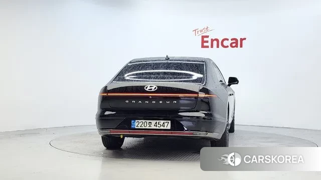 Hyundai Grandeur Hybrid (GN7) id 3174311 из Кореи 14