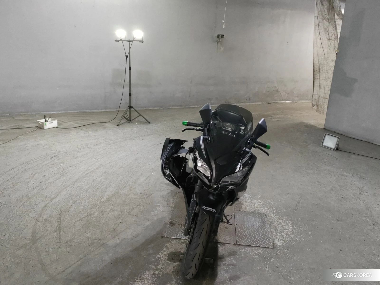 Kawasaki NINJA 250 2017 из Японии, фото 4