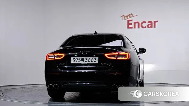 Maserati Quattroporte id 3434102 из Кореи 14