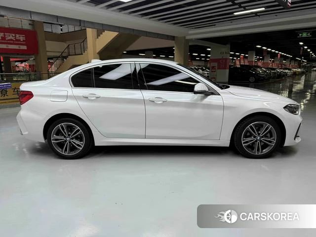 BMW 1 series id 4265634 из Китая 8