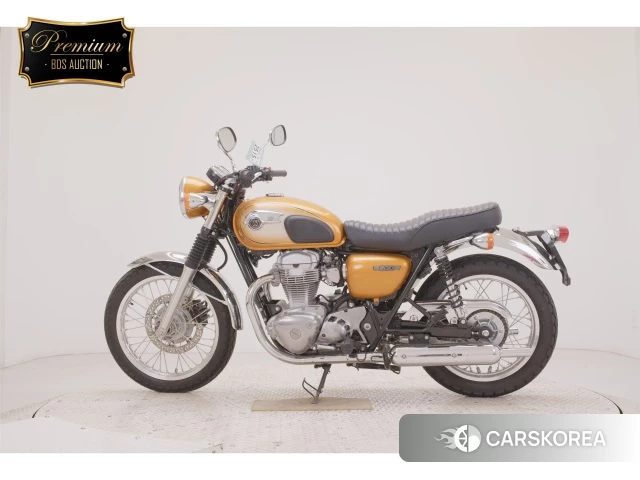 Kawasaki W800 2011 из Японии