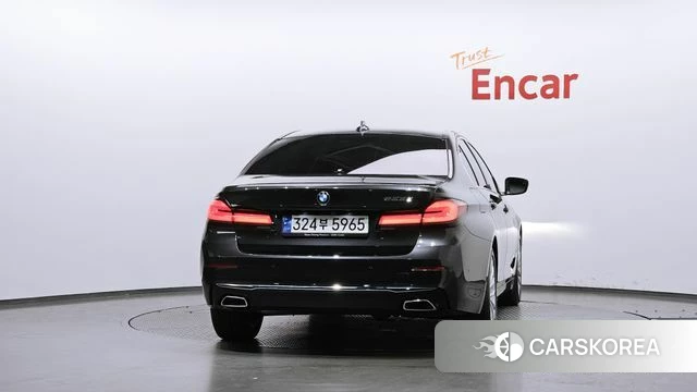 BMW 5 Series (G30) id 4670686 из Кореи 14