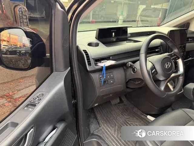 Hyundai Staria 2024 Черный из Кореи, фото 4