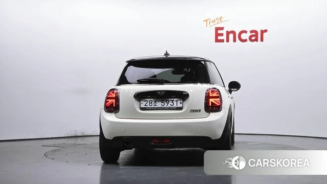 Mini Cooper id 4596207 из Кореи 14