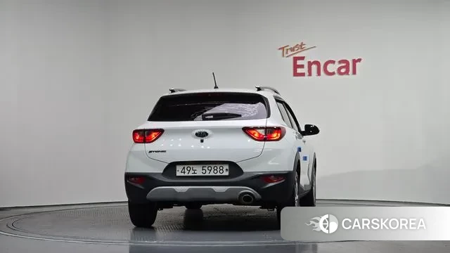 Kia Stonic id 3485060 из Кореи 14