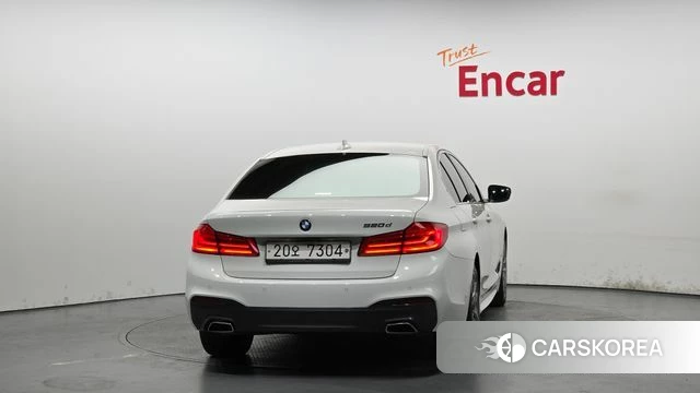 BMW 5 Series (G30) id 4304760 из Кореи 14