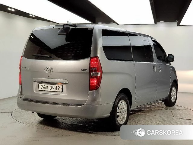 Hyundai The New Grand Starex id 4520358 из Кореи 14