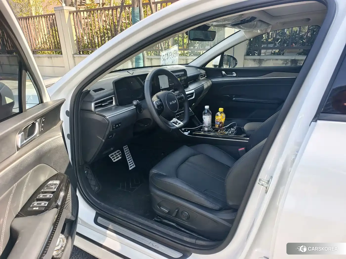 Kia K5 2026 Белый из Китая, фото 4