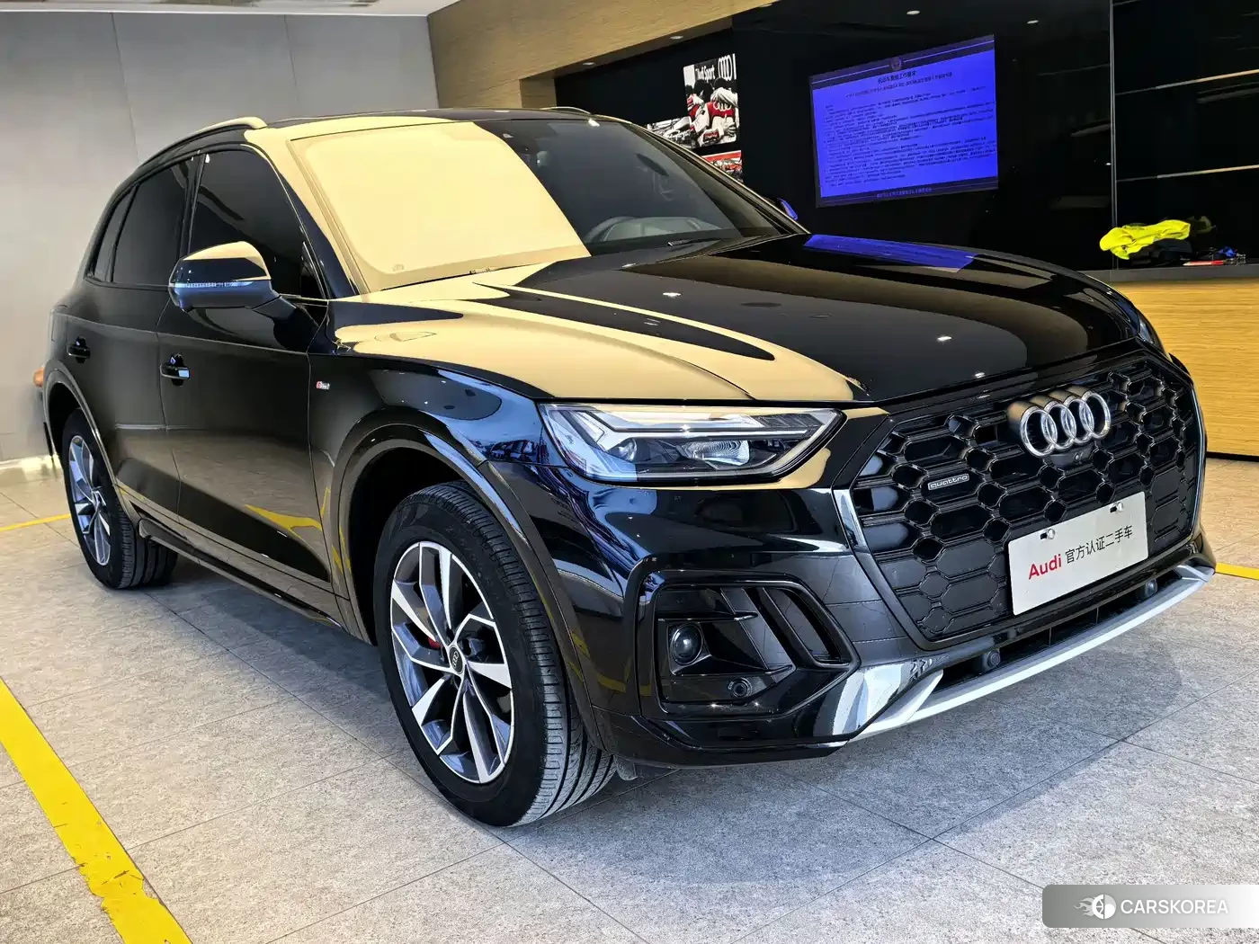 Audi Q5L id 4679502 из Китая 10