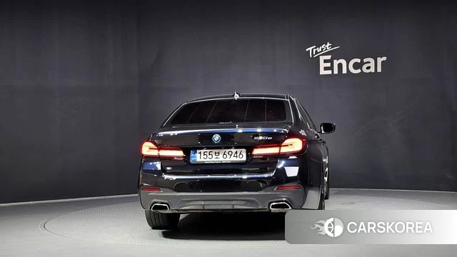 BMW 5 Series (G30) id 4736187 из Кореи 26