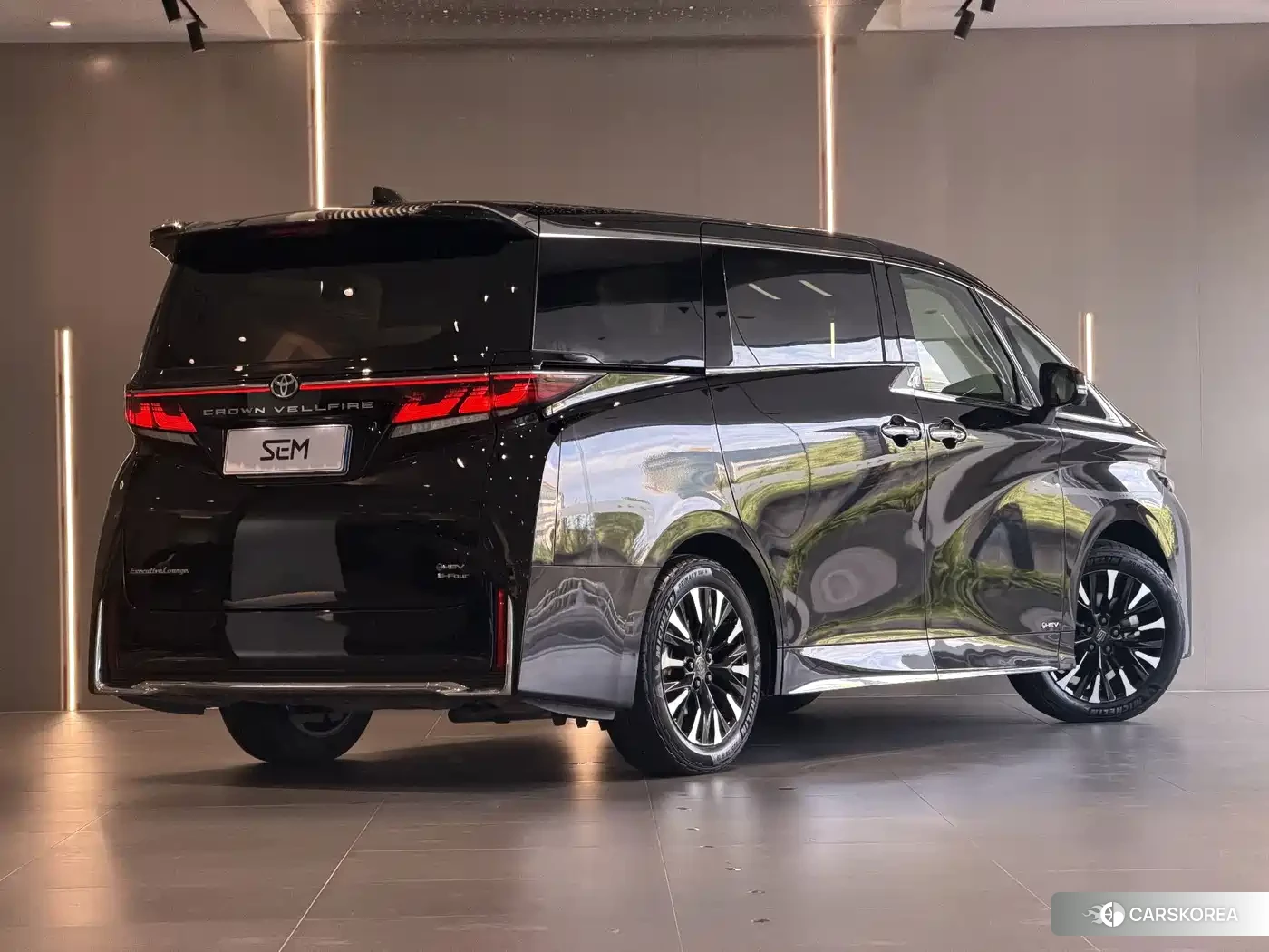 Toyota Vellfire 2024 Черный из Китая, фото 4