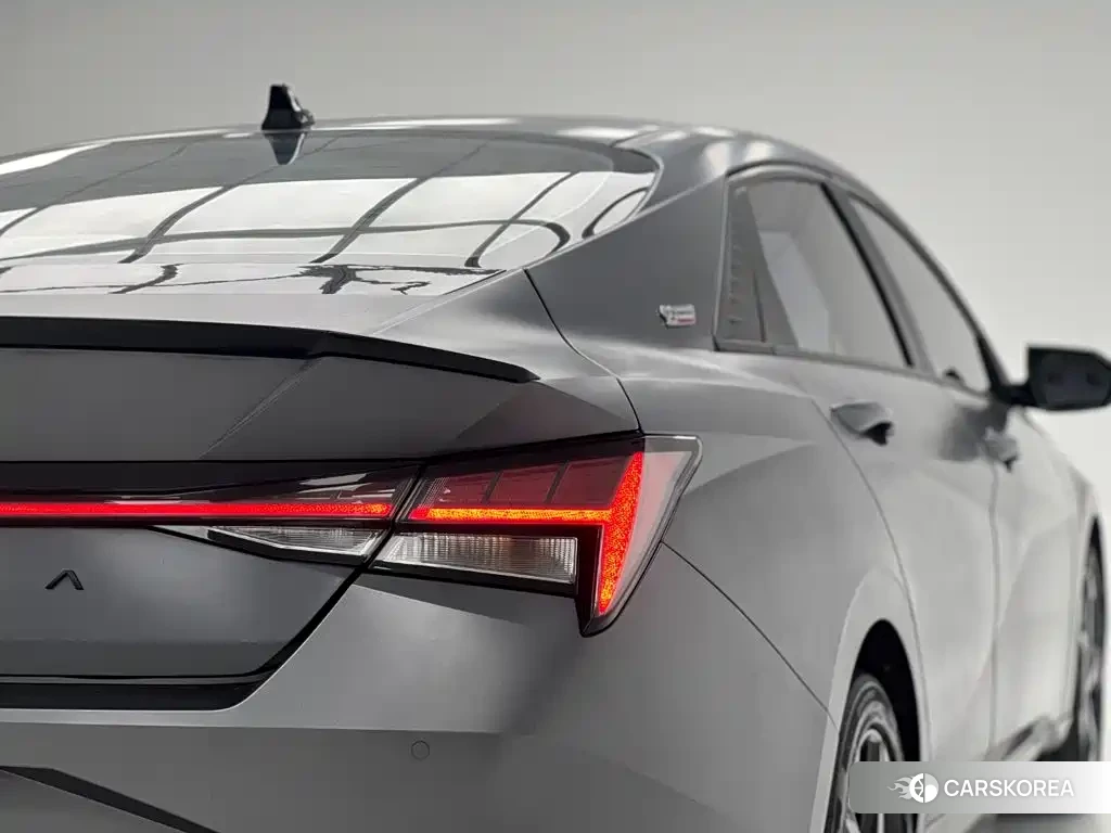 Hyundai Elantra id 4583850 из Китая 19
