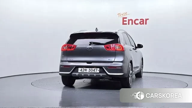 Kia Niro id 3494811 из Кореи 14
