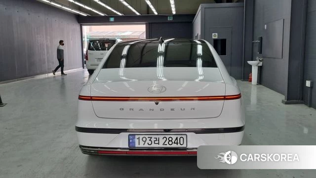 Hyundai Grandeur (GN7) id 4194878 из Кореи 12