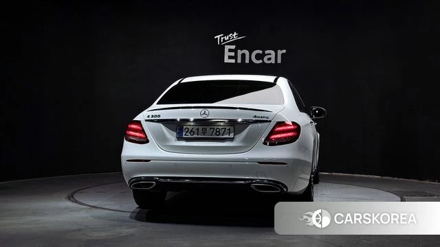Mercedes-Benz E-Class W213 id 4496988 из Кореи 26