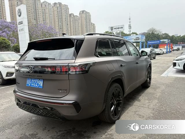 Volkswagen Tourang id 4348830 из Китая 8