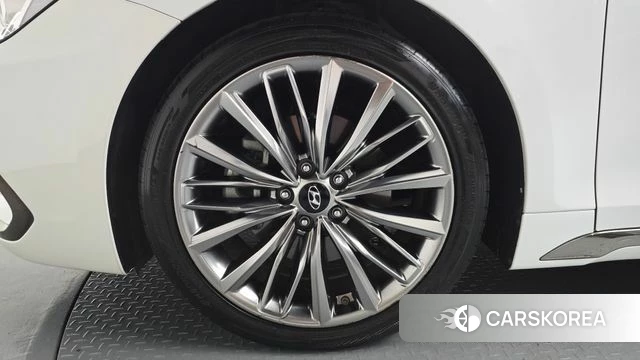 Hyundai Grandeur IG id 4755270 из Кореи 32