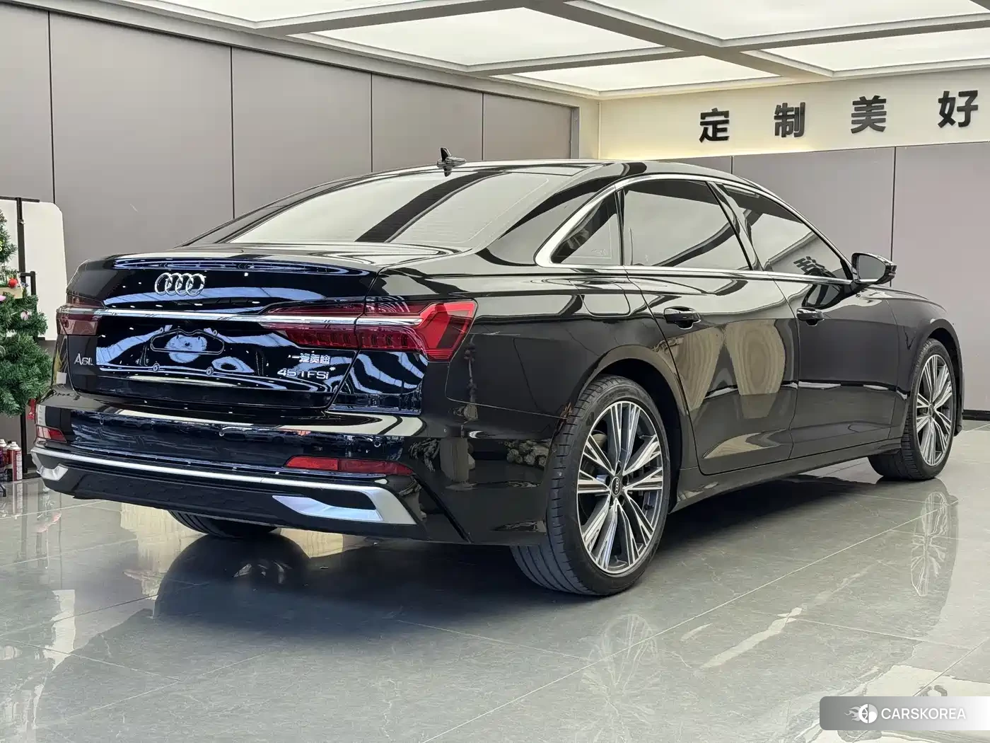 Audi A6L id 4600940 из Китая 8