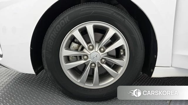 Hyundai The New Avante AD id 4581919 из Кореи 24