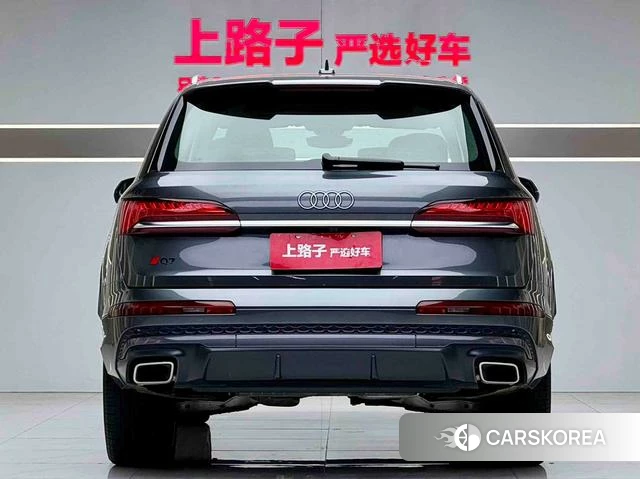 Audi Q7 id 4209888 из Китая 12