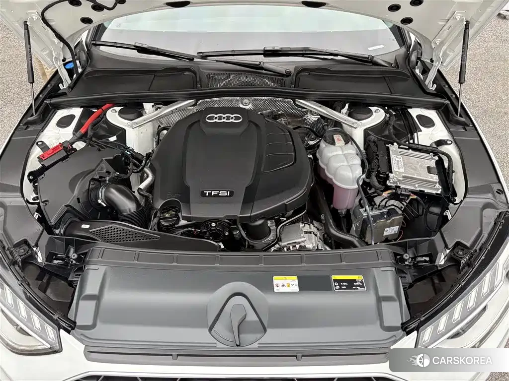 Audi A4L id 4589261 из Китая 14