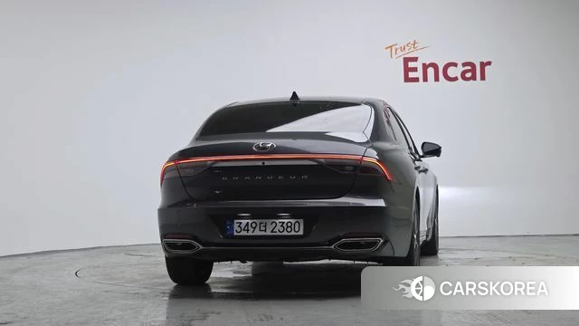 Hyundai The New Grandeur IG id 4740313 из Кореи 14