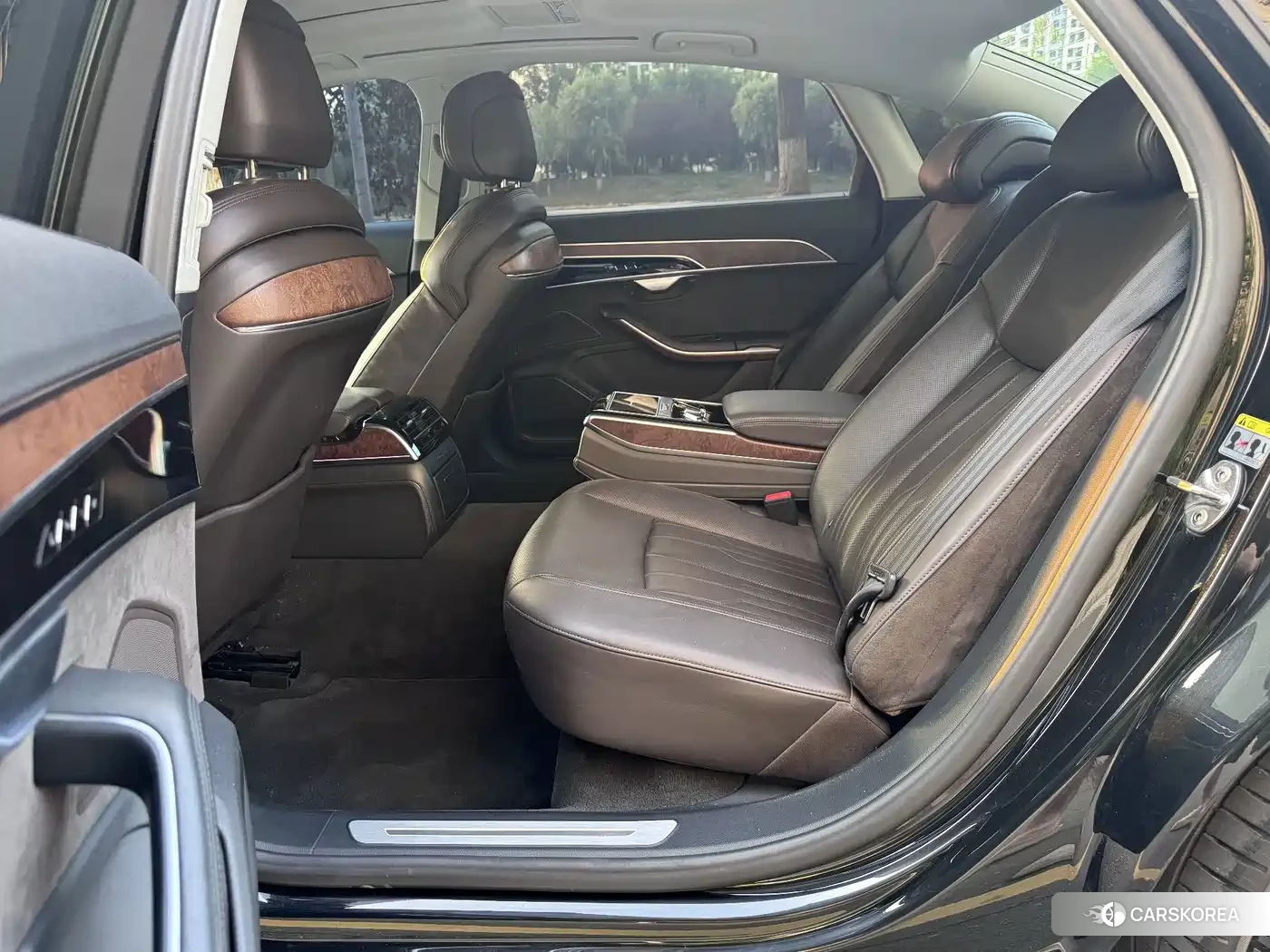 Audi A8 2018 Черный из Китая, фото 4