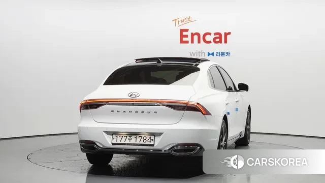 Hyundai The New Grandeur IG id 3469377 из Кореи 14