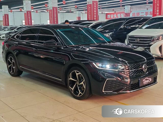 Volkswagen Passat 2023 Черный из Китая, фото 4