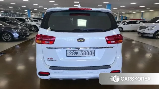 Kia The New Carnival id 3042322 из Кореи 14