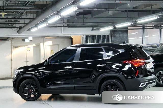 Kia Seltos id 4486729 из Кореи 14