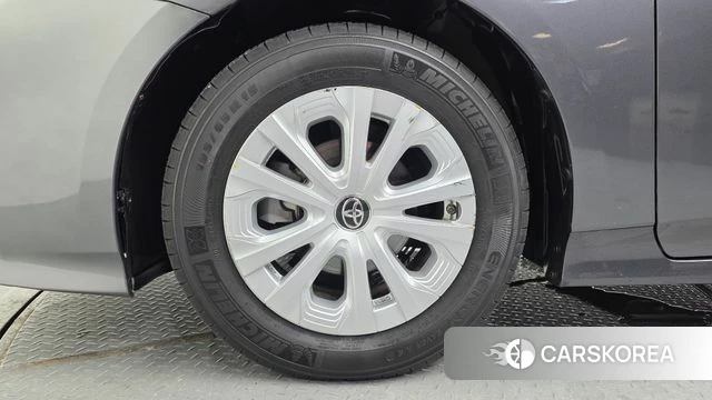 Toyota Prius 4th Generation id 4614154 из Кореи 26
