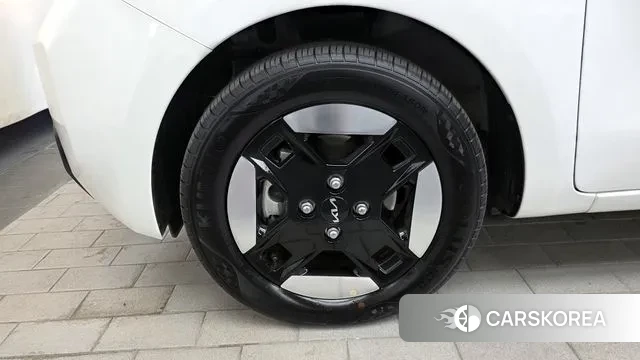 Kia The New Kia Ray EV id 3549950 из Кореи 14