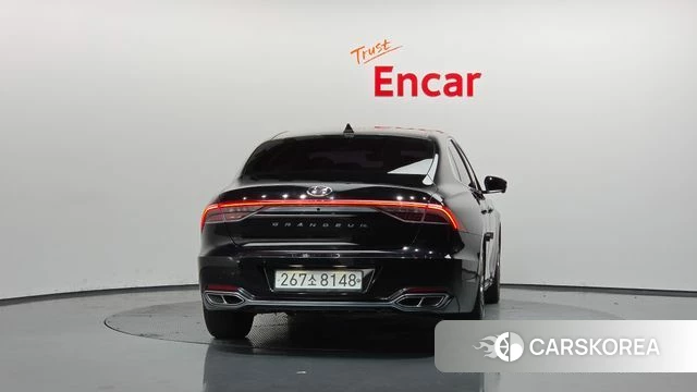 Hyundai The New Grandeur IG id 4657937 из Кореи 34