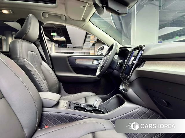 Volvo XC40 id 4210897 из Китая 18