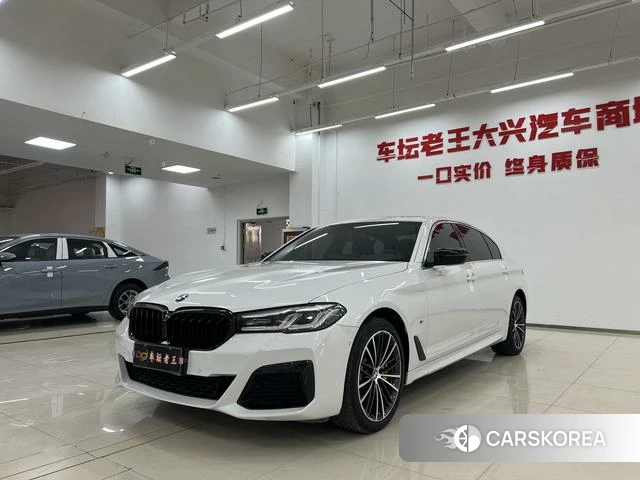 BMW 5 series 2022 Белый из Китая, фото 4