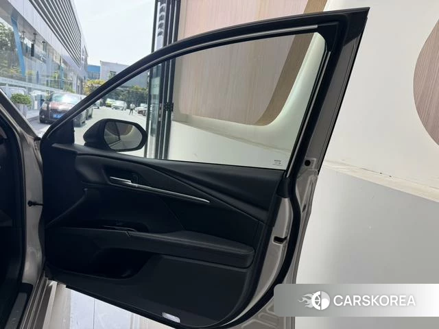 Toyota Camry id 4214051 из Китая 24