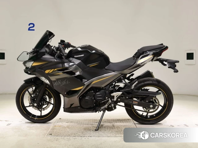 Kawasaki NINJA 400 2021 из Японии